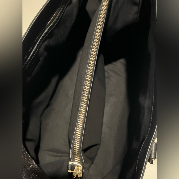 Gucci Tote Bag - Picture 11 of 16